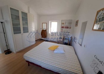 4adad04a-a1e4-48c9-afaa-c3ba176df15f.jpg - Porzione di casa Via Castello, Montalto Carpasio - foto 7