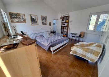 7e98a34c-58a6-46c9-aa0f-c1845691e53b.jpg - Porzione di casa Via Castello, Montalto Carpasio - foto 8