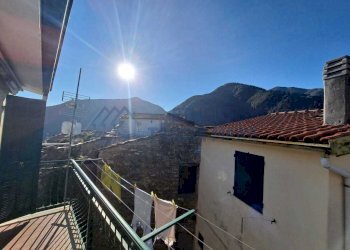 699f7cfe-1807-4049-9170-b94a618f97c4.jpg - Porzione di casa Via Castello, Montalto Carpasio - foto 13