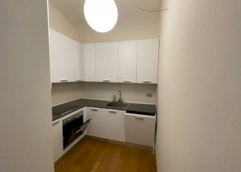 Cucina - Appartamento via Vittorio Alfieri, 6, Torino (zona Centro) - foto 7