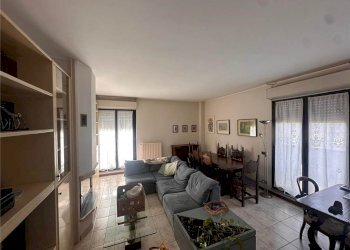 Four-room apartment VIA TURATI 3, Erba - photo 2