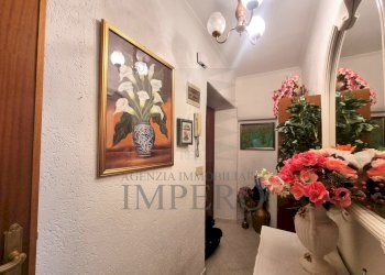 ingresso - Trilocale Via Giuseppe Garibaldi 28, Ventimiglia - foto 5