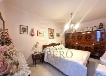 camera matrimoniale - Trilocale Via Giuseppe Garibaldi 28, Ventimiglia - foto 21