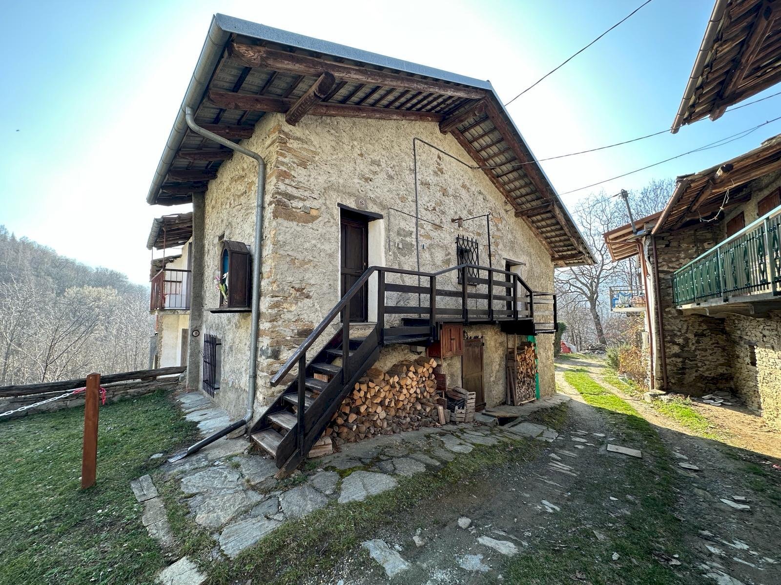 Rustic Borgata Sarnaud, Valmala - photo 1