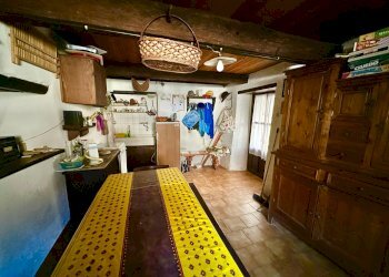 Rustic Borgata Sarnaud, Valmala - photo 12