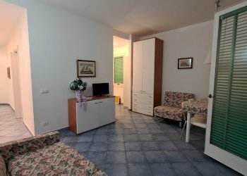 20220112_171707.jpg - Bilocale Corso Europa, Alassio - foto 1