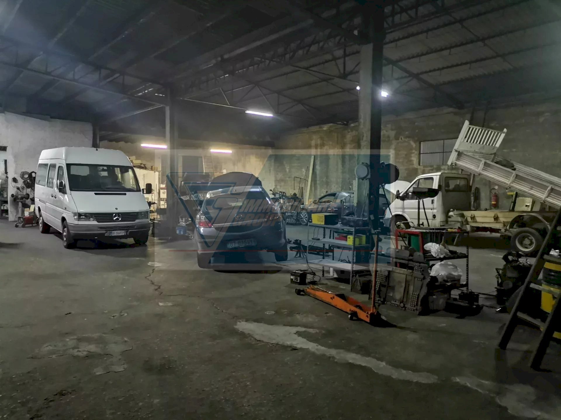 Capannone Siracusa - foto 1