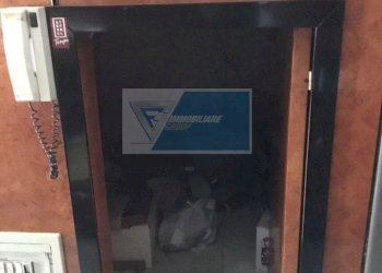 Negozio Via Roma, Solarino - foto 4