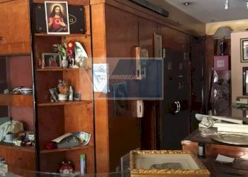 Negozio Via Roma, Solarino - foto 8