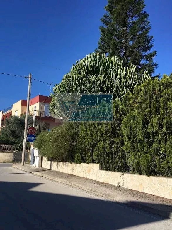 Villa Viale Edoardo Garrone, Melilli - photo 3