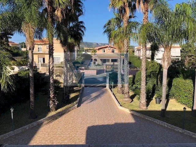 Villa Viale Edoardo Garrone, Melilli - foto 2