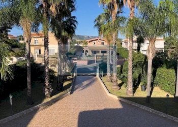 Villa Viale Edoardo Garrone, Melilli - foto 2