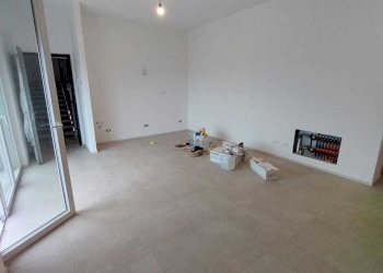 97531095-ed67-47ed-834d-5ff71bc36524.jpg - Casa semi indipendente Strada Statale 1 262, Luni - foto 13