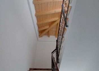 ac2314be-a24e-45ee-88ea-c39cb78ad0ae.jpg - Casa semi indipendente Strada Statale 1 262, Luni - foto 14