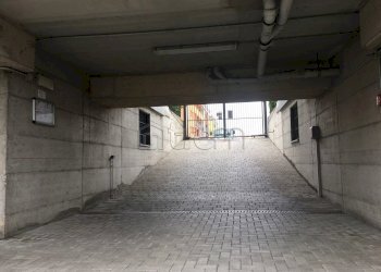 Box via Arona, Rho - foto 5