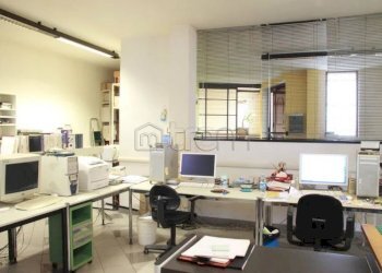 Magazzino via liguria, Pogliano Milanese - foto 8