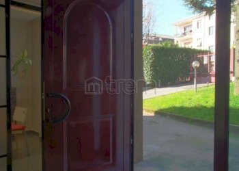 Magazzino via liguria, Pogliano Milanese - foto 11