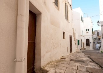 P1144732.jpg - Casa indipendente Via Gaspare Petrarolo, Ostuni - foto 2