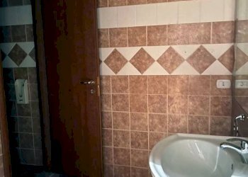 Bagno - Negozio via Carafa, Cercola - foto 12