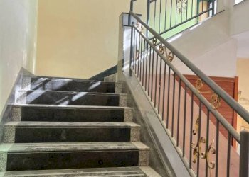 Interno palazzo - Negozio via Carafa, Cercola - foto 15