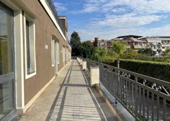 Balcone - Negozio via Carafa, Cercola - foto 18