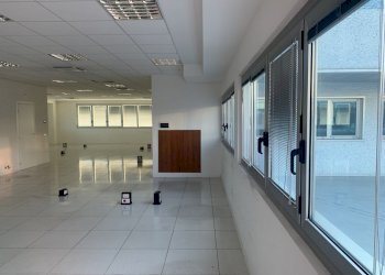 IMG_7864.JPG - Ufficio Via magistrini 3, Castel Maggiore - foto 4