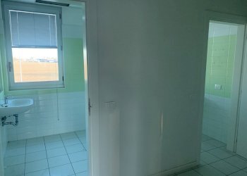 IMG_7865.JPG - Ufficio Via magistrini 3, Castel Maggiore - foto 15