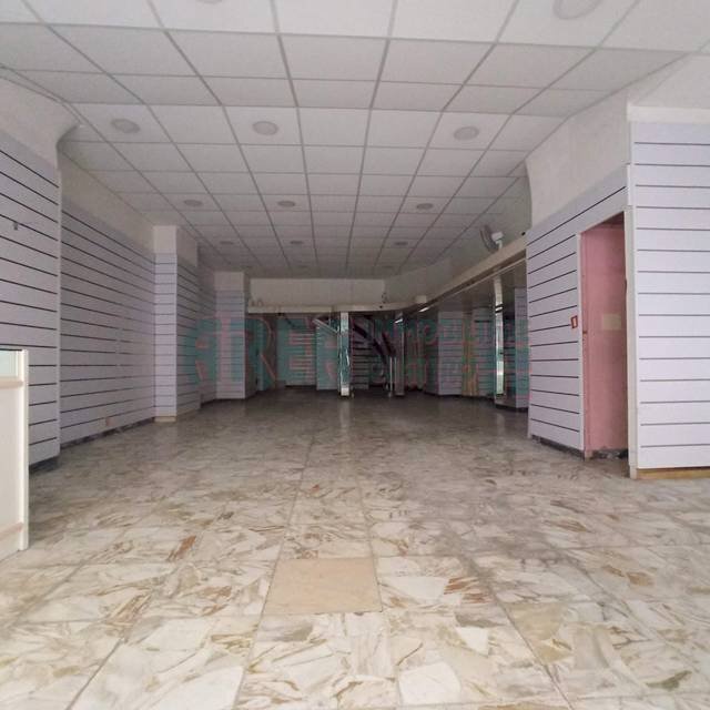 IMG_20220224_143912.jpg - Locale Commerciale Via Ospedale 18, Imperia - foto 1