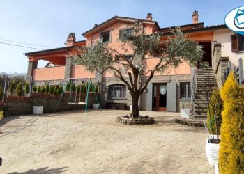 Semi-detached Villa Via del Lavatoio, Bracciano - photo 1