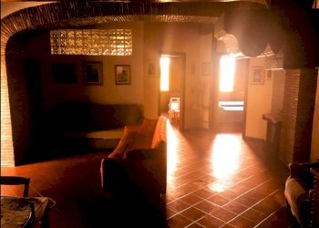 08.jpg - Casale SP252 59, Perugia - foto 9