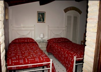 13.jpg - Casale SP252 59, Perugia - foto 14