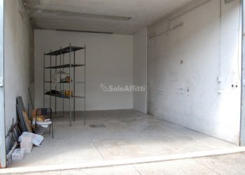 DSC_0046 [Larghezza Max  2400 Altezza Max  1800].j - Box Via dei Boccamazzi 26, Roma - foto 2