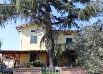 Casa indipendente Via dei Mille, Sant'Egidio alla Vibrata - foto 1