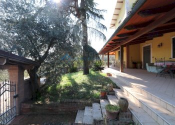 Casa indipendente Via dei Mille, Sant'Egidio alla Vibrata - foto 2
