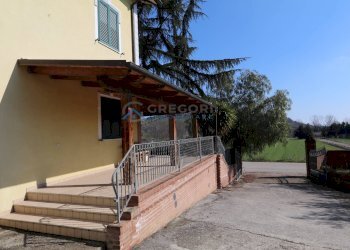Casa indipendente Via dei Mille, Sant'Egidio alla Vibrata - foto 14