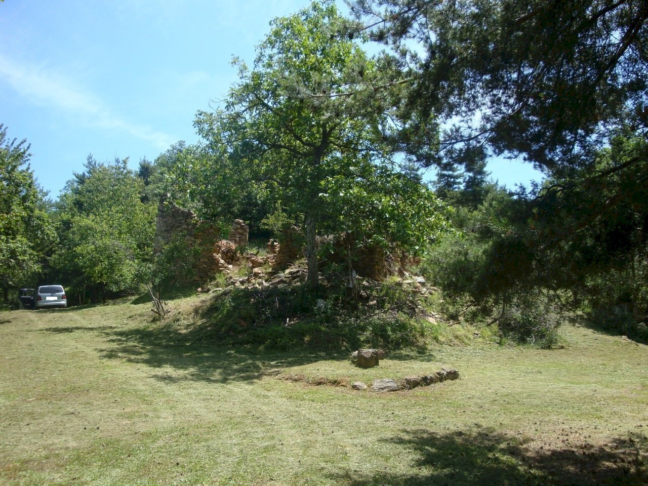 prato e rustico.jpg - Terreno edificabile loc. Palo - Patare 1, Sassello - foto 1