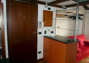 porta blindata.jpg - Appartamento Lungomare di Pegli 155, Genova - foto 12