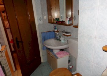 bagno1.jpg - Appartamento Via Paradiso 10, Genova - foto 8