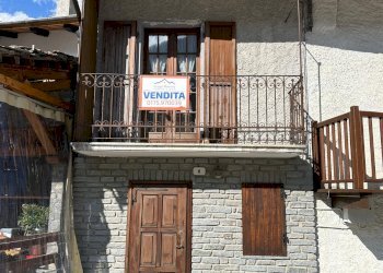 Casa semi indipendente Frazione Maddalena, Pontechianale - foto 1