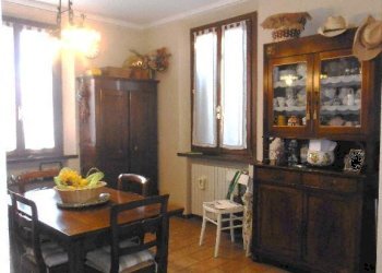3V8AML0K6MGB_b.jpg - Villa Reggio nell'Emilia - foto 5