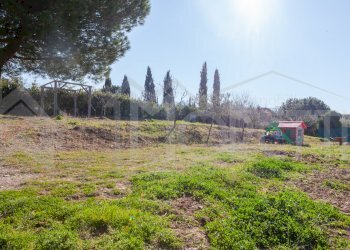 terreno cisternino - Agricultural land Via delle Sorgenti, Livorno - photo 1
