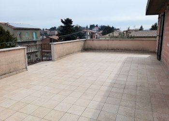 24.jpg - Attico Via delle Ghiande 42, Perugia - foto 23