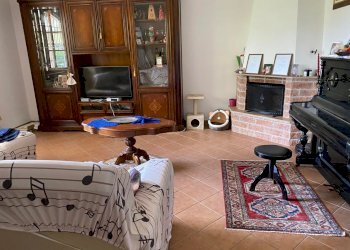 277296120_346001364031255_629682989154179249_n.jpg - Villa Massarosa - foto 10