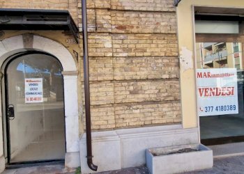 Locale Commerciale CORSO UMBERTO I N., Montesilvano - foto 7