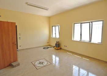 Magazzino Via Vespucci, Montesilvano - foto 10