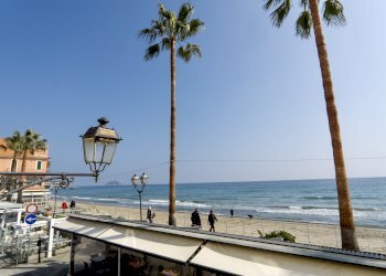 Appartamento via Roma, 17, Alassio - foto 1