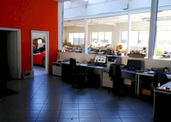 Capannone via Giulio Uberti, Varese - foto 8