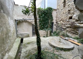 cortile.jpg - Appartamento Via Novelli, Prelà - foto 8