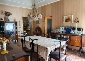 13.jpg - Porzione di casa Via Dottor Filippo Pennavaria 17, Ragusa - foto 12