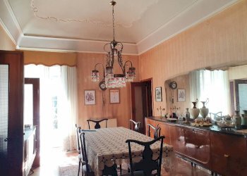 14.jpg - Porzione di casa Via Dottor Filippo Pennavaria 17, Ragusa - foto 13